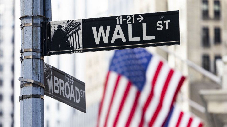 Wall Street apre positiva, Dj +0,03%, Nasdaq +0,21%