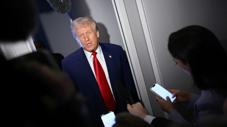 La oposición demócrata sigue entumecida 100 días después del huracán Trump