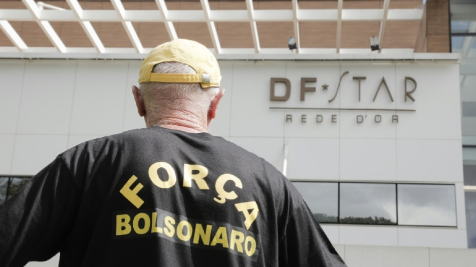 Bolsonaro afronta un posoperatorio "muy delicado y prolongado" tras cirugía abdominal