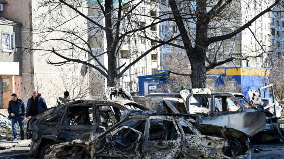 Twitter, Facebook clamp down on Russia state-linked news