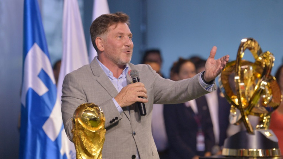 Presidente da Conmebol pede em Congresso da Fifa que 'ninguém' fique 'fora' da Copa de 2030
